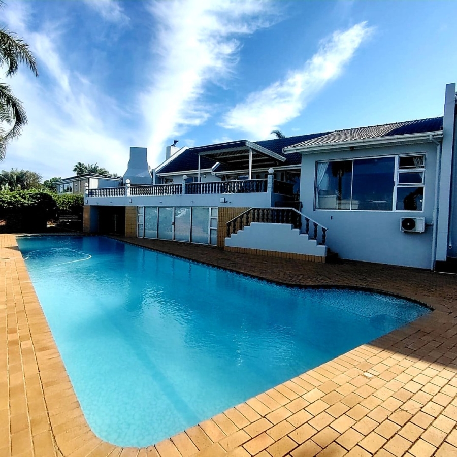 5 Bedroom Property for Sale in Beacon Bay Eastern Cape